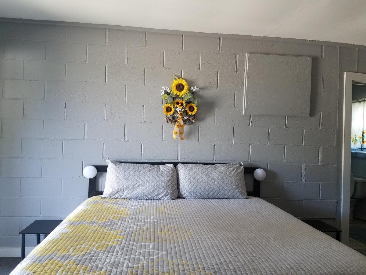 Canton Motel * Canton